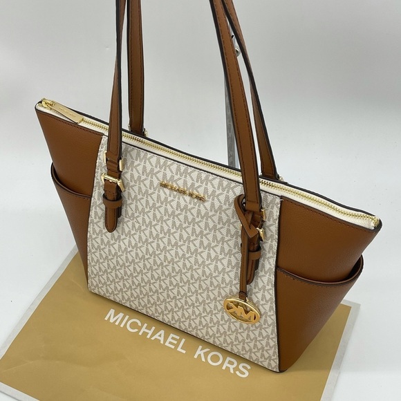 Michael Kors Charlotte Tote Bag Vanilla/Brown - Picture 6 of 13